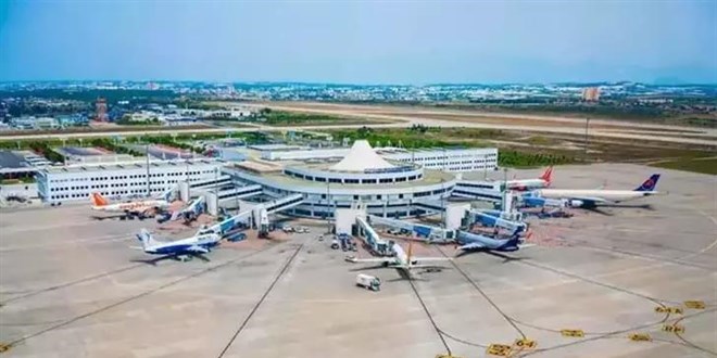 Bakan Uralolu: Antalya Havaliman 29 Haziran'da rekor yolcu saysna ulat