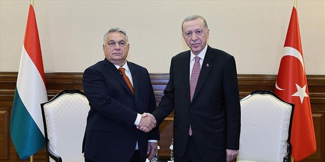 Cumhurbakan Erdoan ve Macaristan Babakan Orban iki lke ilikilerini grt