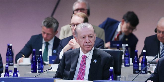 Cumhurbakan Erdoan, NATO liderler zirvesinde