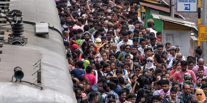 21. yzyl boyunca en kalabalk lke Hindistan olacak