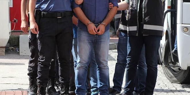Yunanistan snrnda yakalanan 3 FET phelisi tutukland