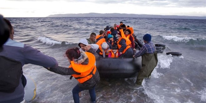 anakkale aklarnda 43 dzensiz gmen yakaland