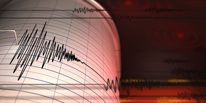 Antalya'da korkutan deprem