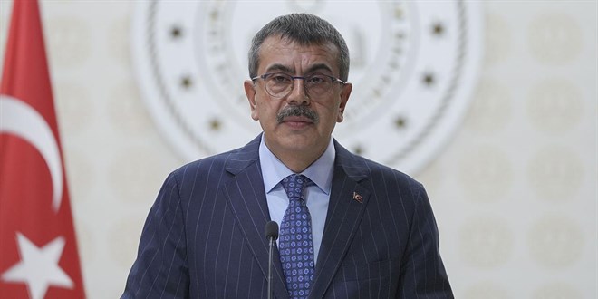 Bakan Tekin: Baarl bir eitim retim yl temenni ediyorum