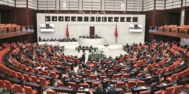 Demokratik ve sivil anayasa iin TBMM'de yeni dnem