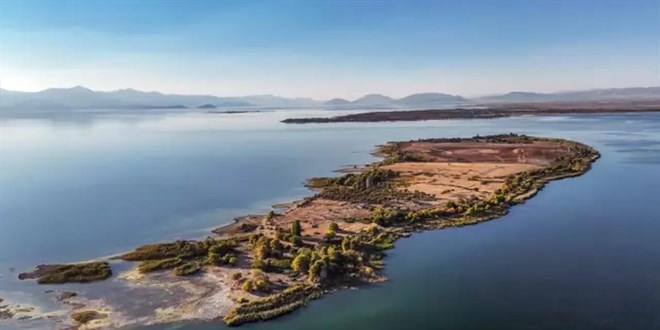 Konya'da 550 bin metrekarelik ada satlk! Fiyat dudak uuklatt