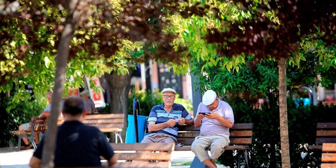 Yaz geri geldi: Lodosa dikkat!