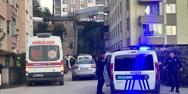 Kastamonu'da polis memuru, eini tabancayla vurarak ldrd