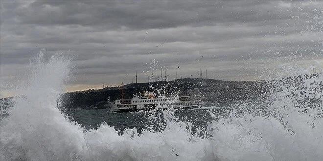 stanbul'da vapur seferlerine hava muhalefeti