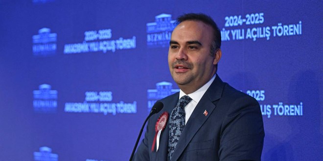 Bakan Kacr: Salk alannda 212 bin nitelikli istihdamn nn atk