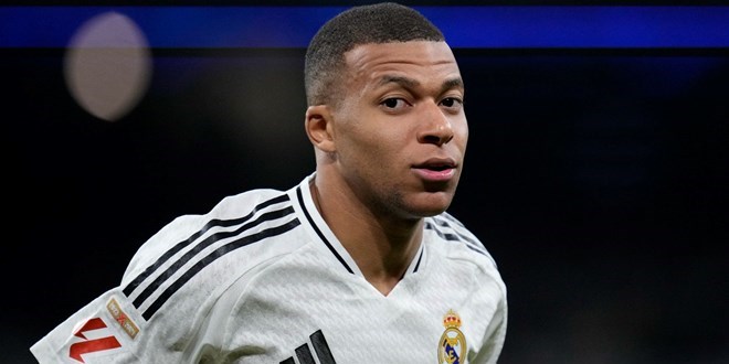 El Clasico'da Mbappe'den tarihi ofsayt rekoru