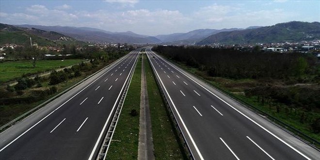 Trkiye'nin toplam yol a 50 bin kilometreye ulaacak