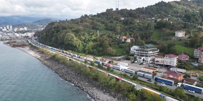 Sistem deiti, 5 gndr Sarp Snr Kaps'nda bekliyorlar