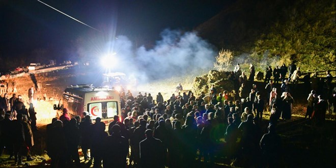 Van'da obanlk yapan kuzenlerin zerine kaya paralar dt: 1 l