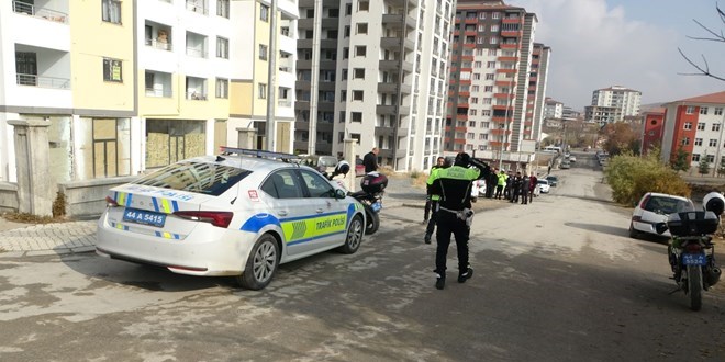 Kontrolden kan ara rencilerin arasna dald: 8 yaral