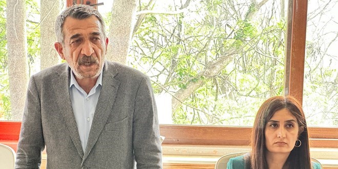 Tunceli Belediye Meclis yesi Birsen Orhan'a ev hapsi