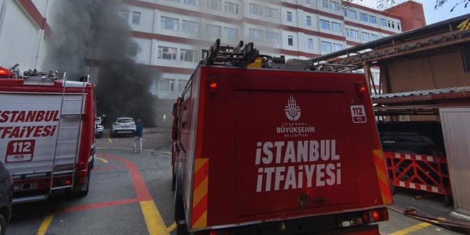 stanbul Eitim ve Aratrma Hastanesi'nde yangn panii