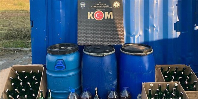 Aydn'da 374 litre 'sahte iki' ele geirildi; 3 gzalt