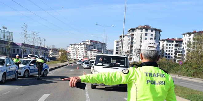 Yetkisiz akar kullanmyla ilgili bir haftada 89 src hakknda ilem yapld