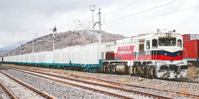 Mersin-Halep demiryolu yeniden gndemde