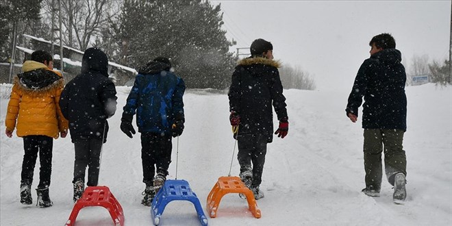 Artvin merkez ve 5 ilede eitime 1 gn ara verildi