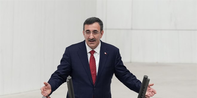 Yılmaz: Temel önceliğimiz enflasyonu düşürmek