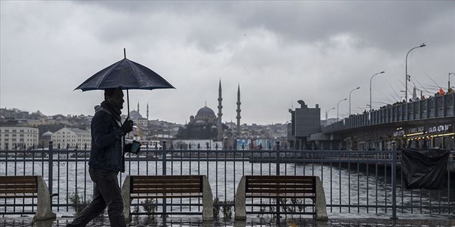 AKOM'dan stanbul'a uyar: Souk ve yal hava geliyor