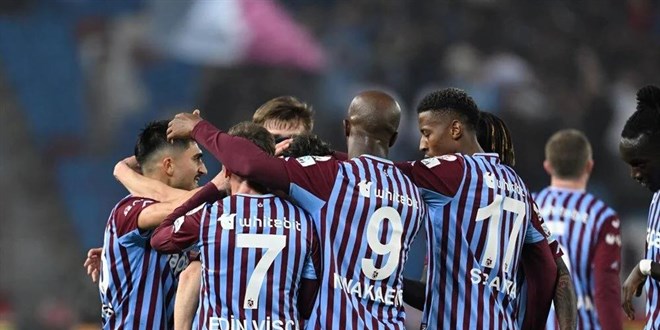 Trabzonspor 3 puan 5 golle ald