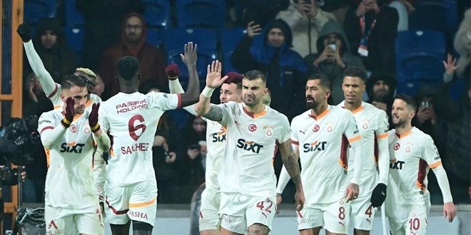 Galatasaray, namalup devam ediyor! Puann 50'ye kard