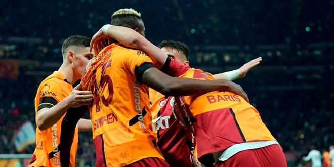 Galatasaray liderliini srdrd, Muslera tarihe geti