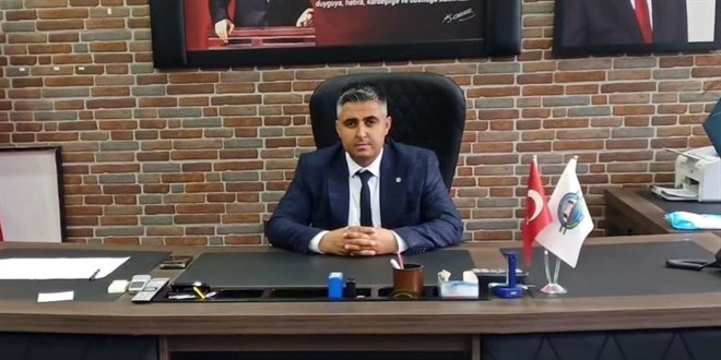 Y Parti'li bir belediye bakan daha istifasn duyurdu