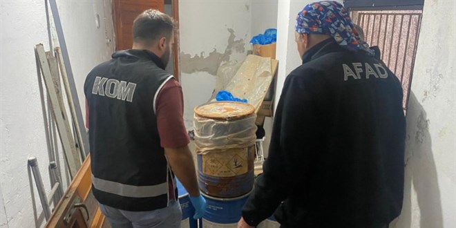 Antalya'da 177 kilogram sodyum siyanr ele geirildi