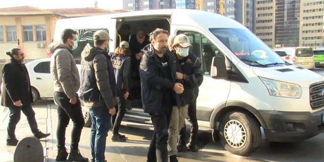 stanbul'da terr operasyonu: 10 belediye yetkilisi adliyede