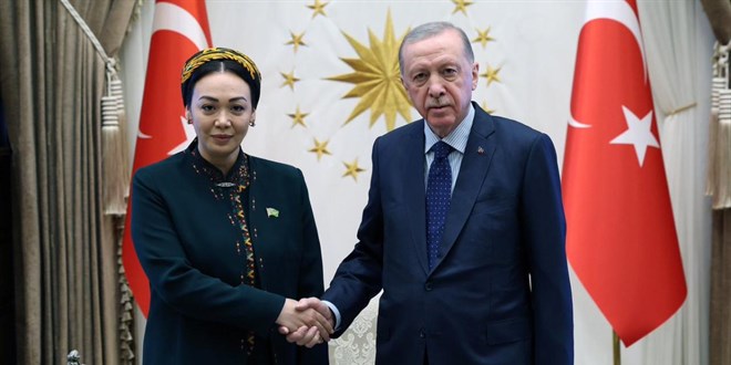 Erdoan, Dnyagzel Gulmanova'y kabul etti