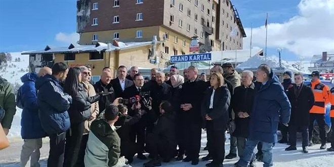 Meclis aratrma komisyonu, Grand Kartal Otel'de inceleme yapt