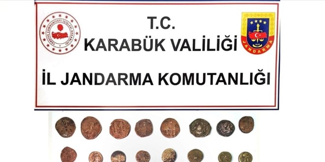 Karabk'te 4 kii 45 sikke ile yakaland