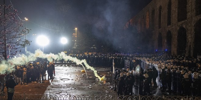 stanbul'da Eylem Yasa 26 Mart'a Kadar Uzatld