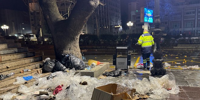 Ankara'da zinsiz Gsteriler: 5 Polis Yaraland