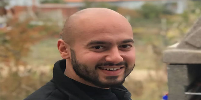 Otomobil takla attı: Öğretmen öldü, eşi, çocuğu ve annesi yaralandı