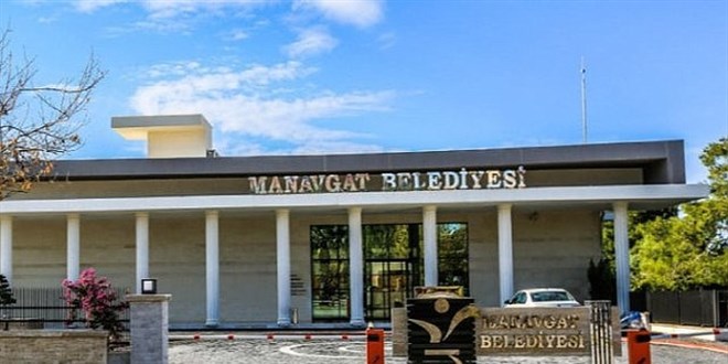 Manavgat Belediyesine düzenlenen operasyonda 6 tutuklama