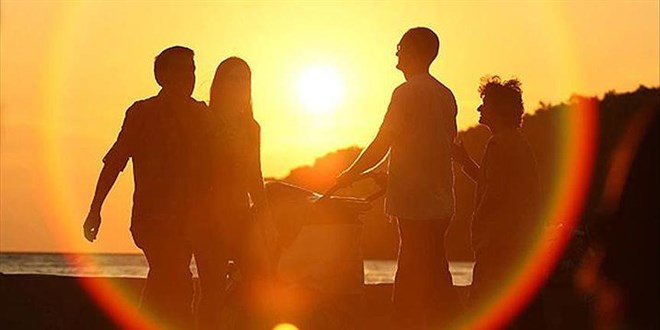 38 İlde Kavurucu Sıcaklık: Termometreler 40 Dereceyi Aştı