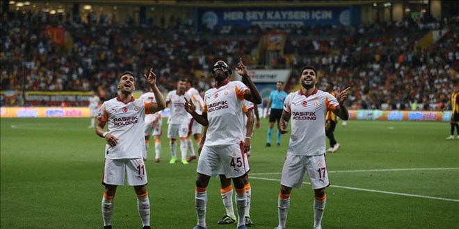 Galatasaray, haftayı averajla lider tamamladı