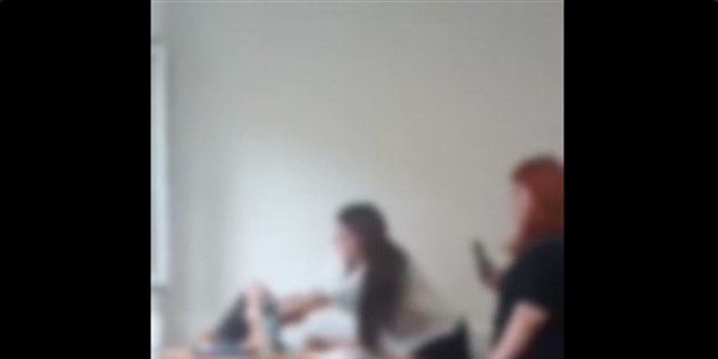 Akran zorbalığı yeniden başladı! Bir öğrenciye saldırdılar