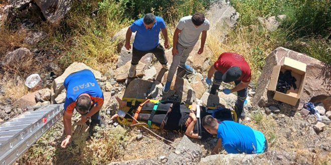 Tunceli'nin Pülümür ilçesinde çukur oluştu: İnceleme başlatıldı