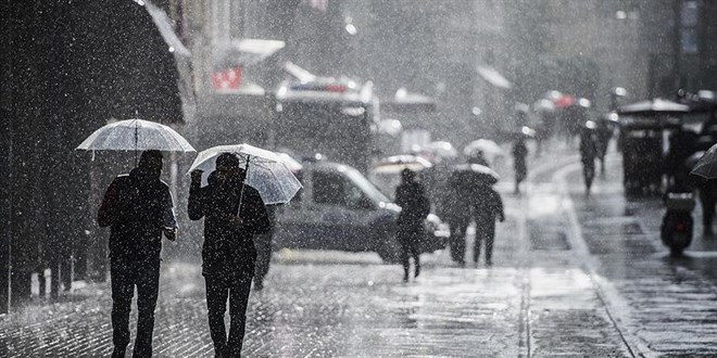 Meteoroloji uyardı: Kuzey ve batıda sağanak yağış bekleniyor