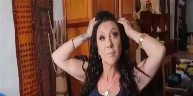 Şarkıcı Güllü'nün kızı ve arkadaşının avukatından suç duyurusu