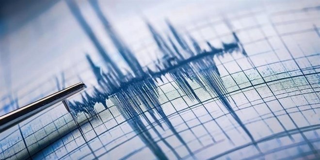 Ege Denizi'nde 4 büyüklüğünde deprem