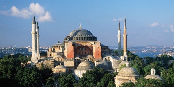 Meclis'e 'Ayasofya ibadete alsn' talebi