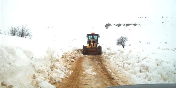 Taziyeye giderken mahsur kaldlar