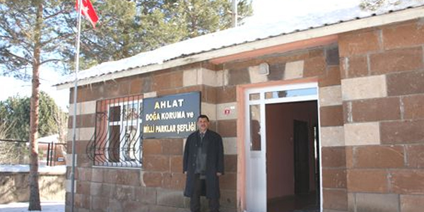 Ahlat'ta Doa Koruma ve Milli Parklar eflii ald